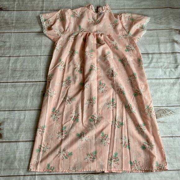 Vintage Ballet New York Pink Floral Nightgown Lace Yoke Short Sleeve Cottagecore - Picture 9 of 14